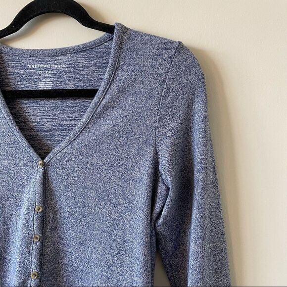 American Eagle Cardigan - Picture 3 of 9